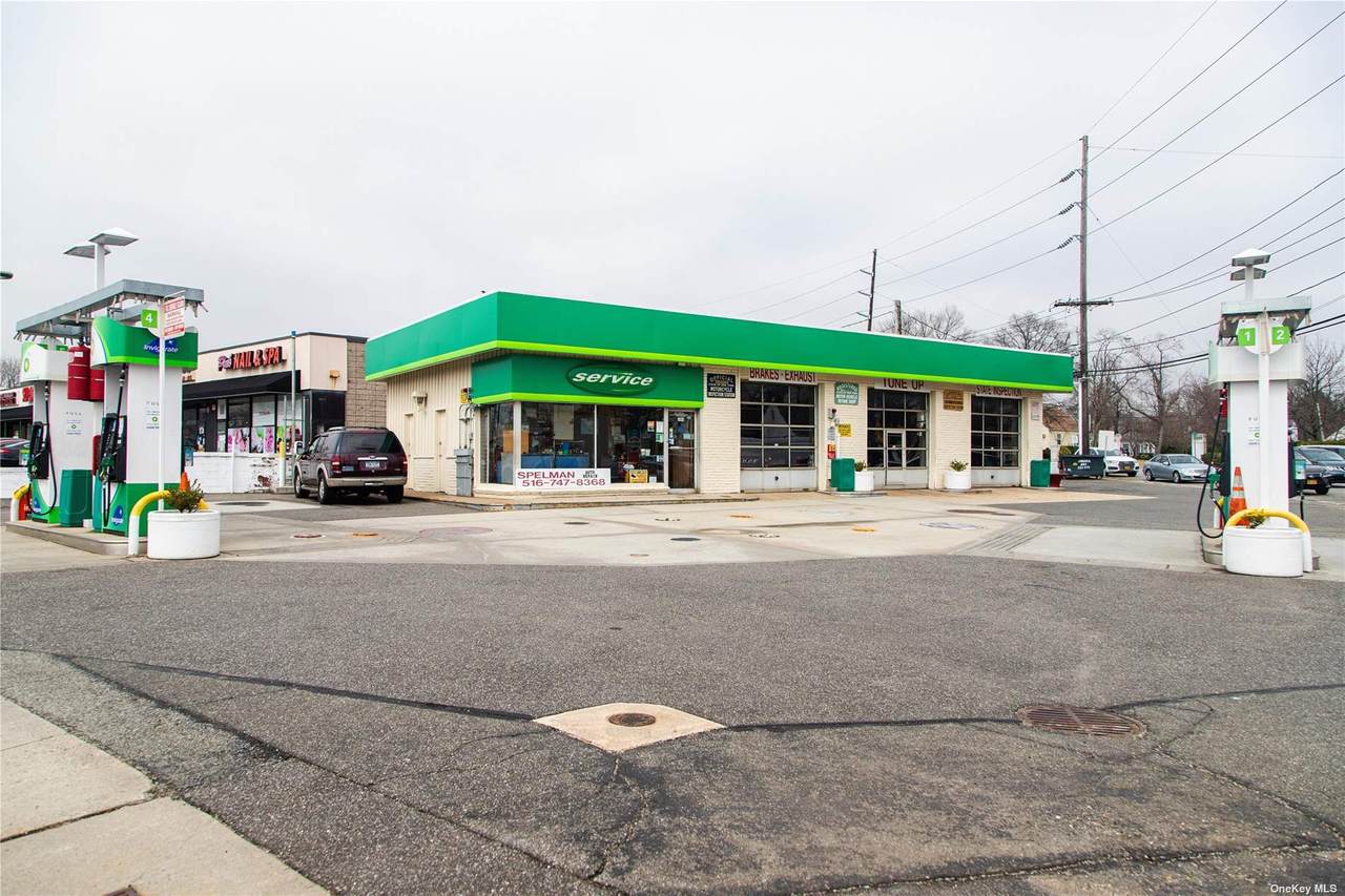 2099 Hillside Avenue - Photo 1