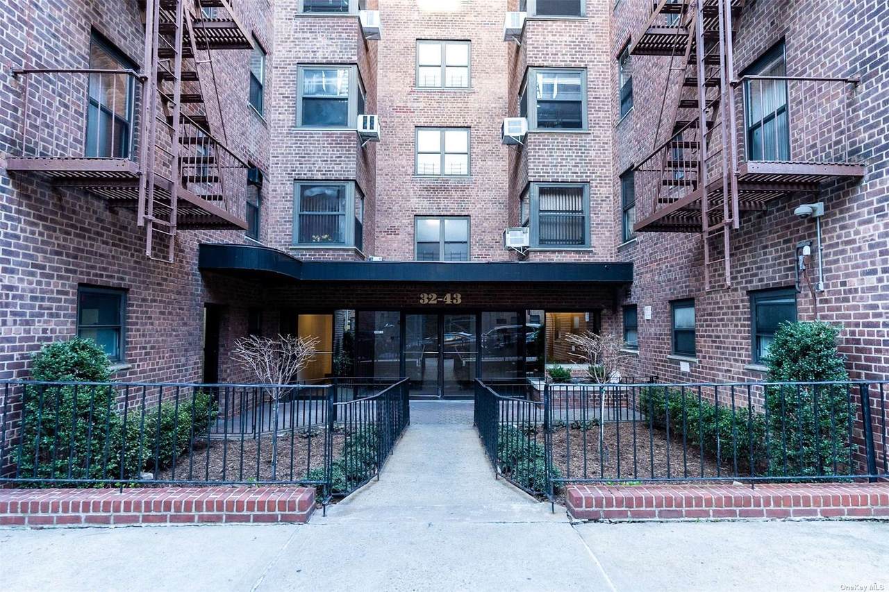 32-43 91 Street - Photo 1