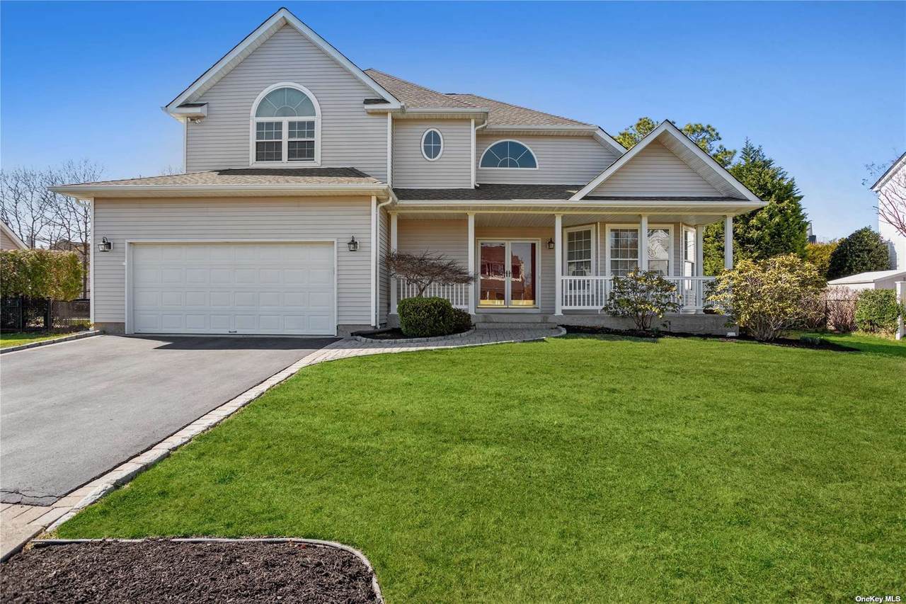 23 Summerfield Drive - Photo 1