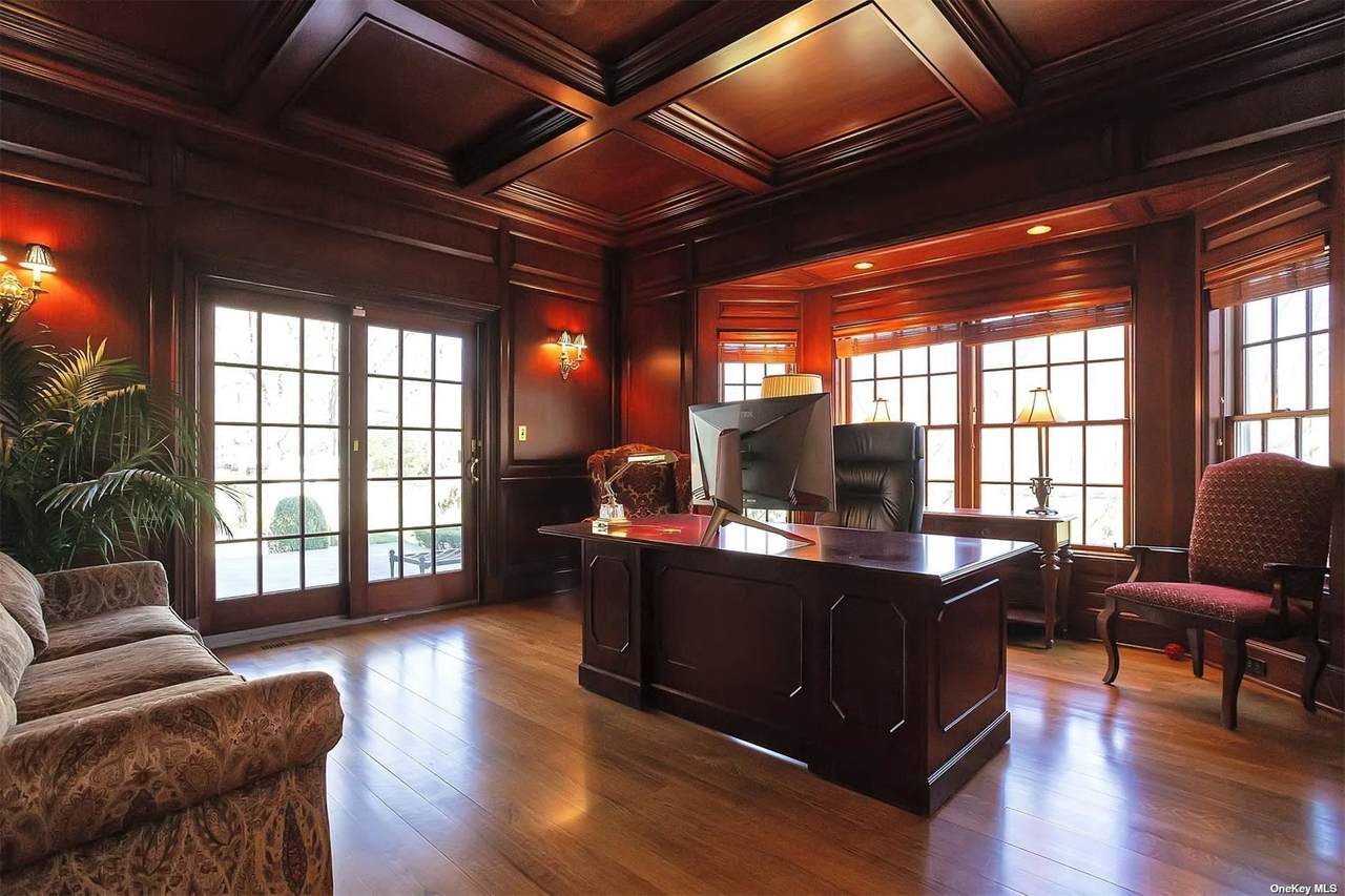40 Hunters Drive - Photo 1
