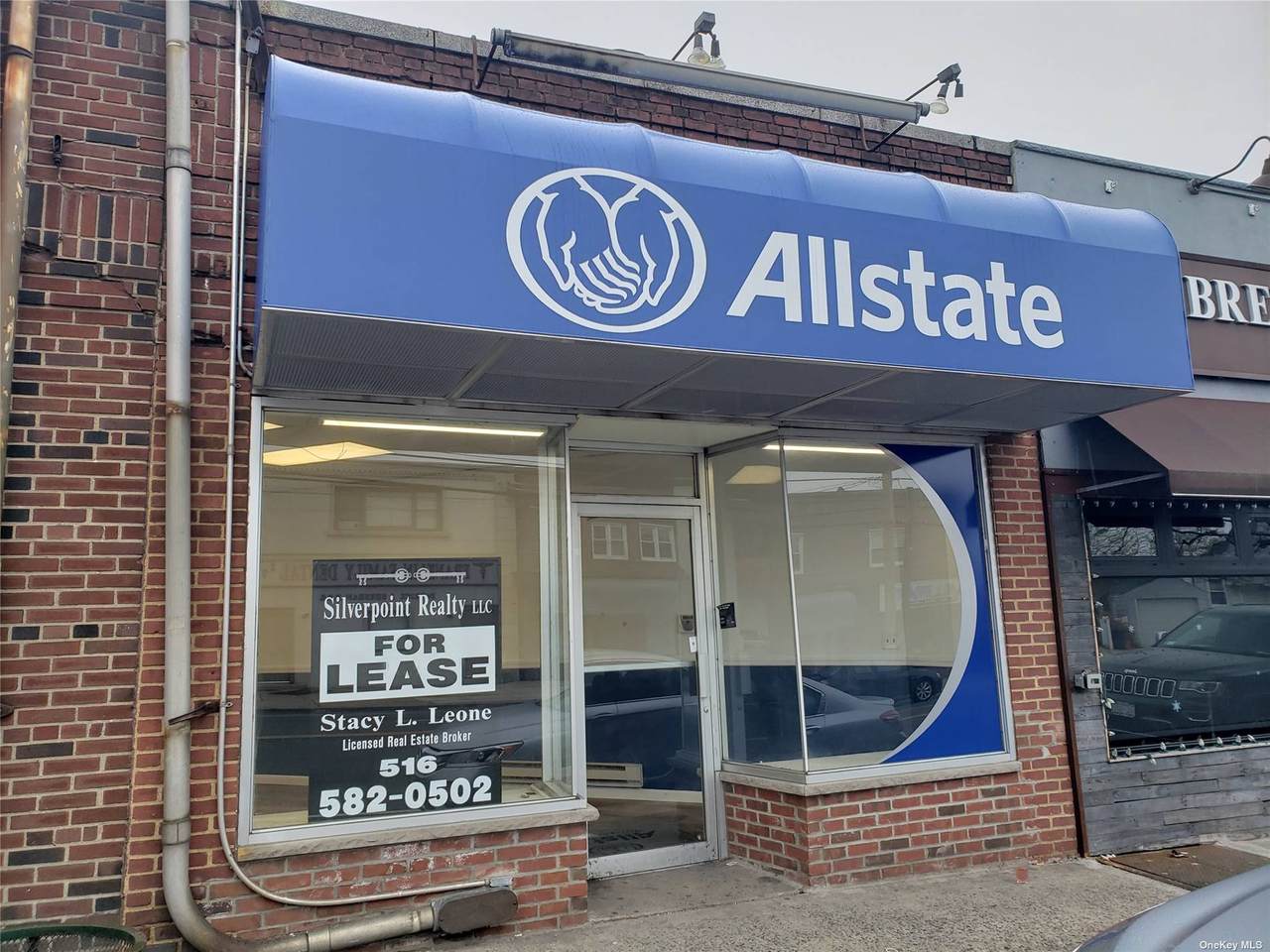 181 Franklin Avenue - Photo 1