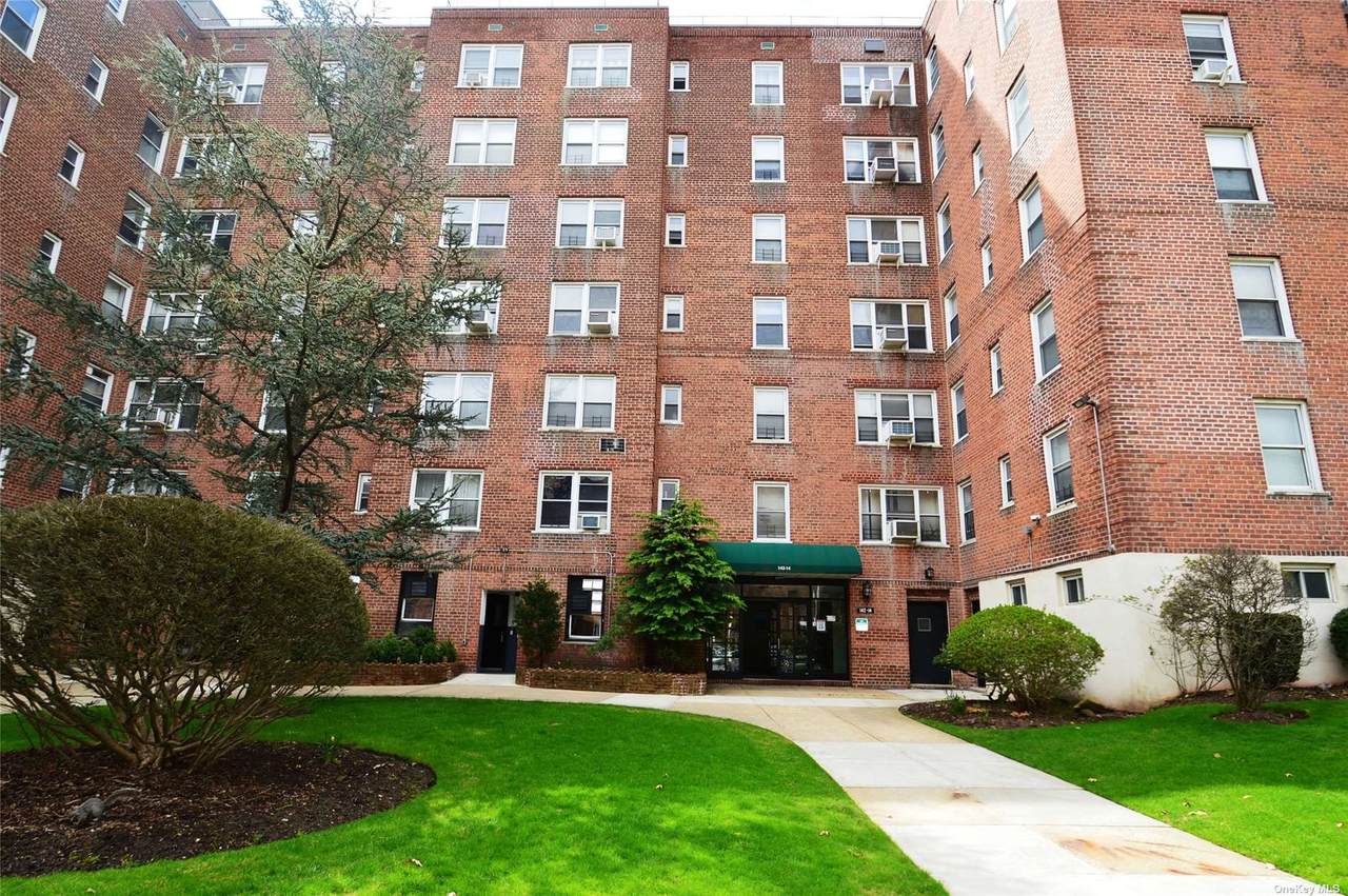 142-14 26 Avenue - Photo 1