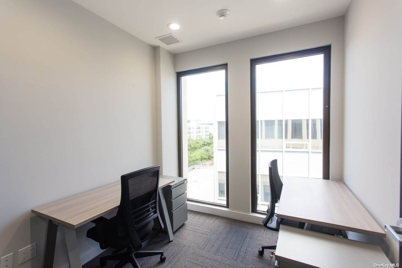 185 Great Neck Road - Photo 1