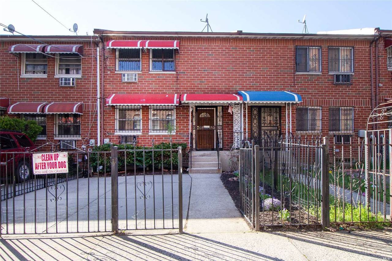 2151 Mapes Avenue - Photo 1