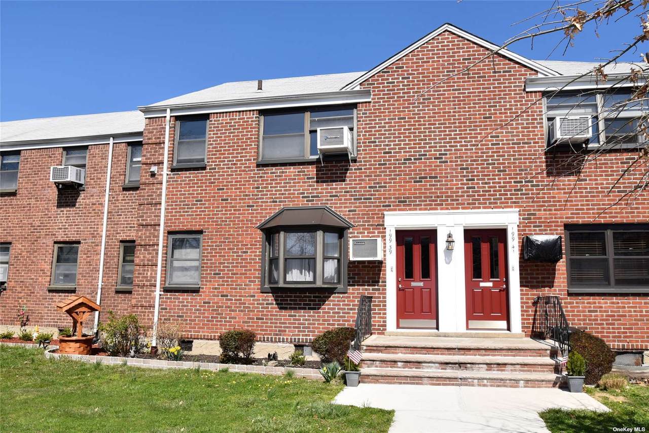 199 39 19 Avenue - Photo 1
