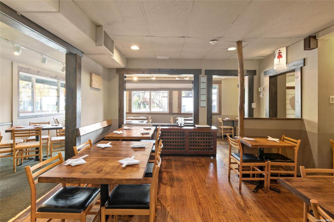 479 New York Avenue - Photo 1