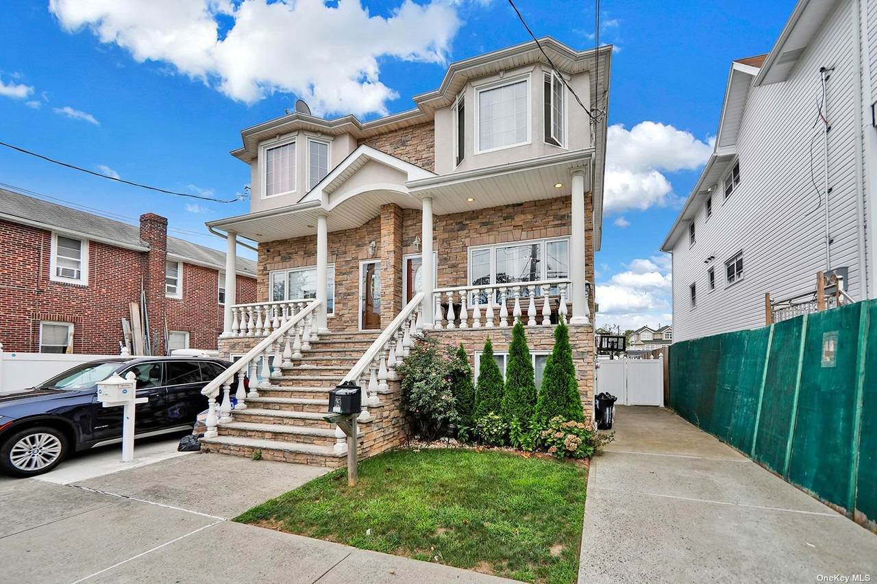 119 Winham Avenue - Photo 1