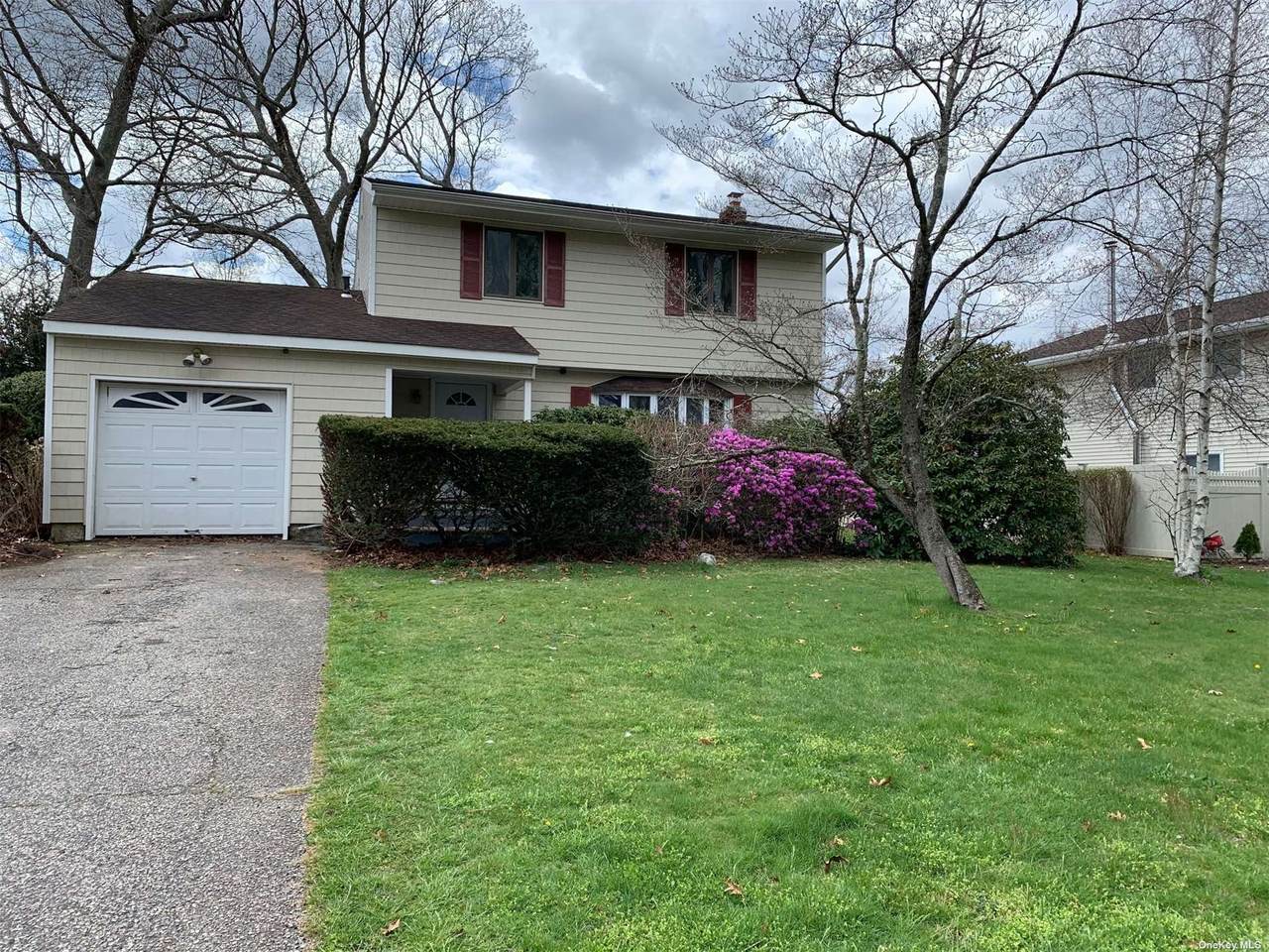 37 Sherbrooke Drive - Photo 1