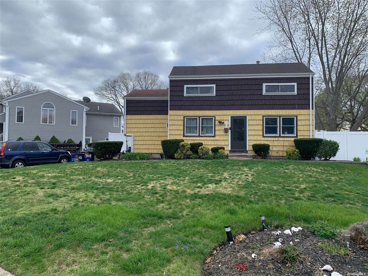 10 Wagon Lane - Photo 1