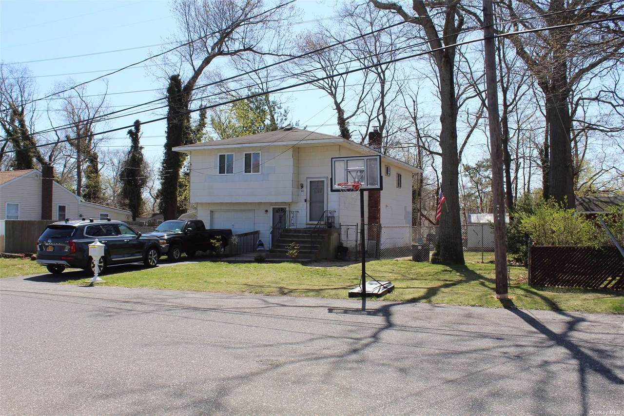 24 12th Street - Photo 1
