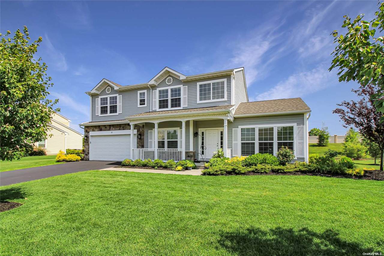 11 Country Woods Drive - Photo 1
