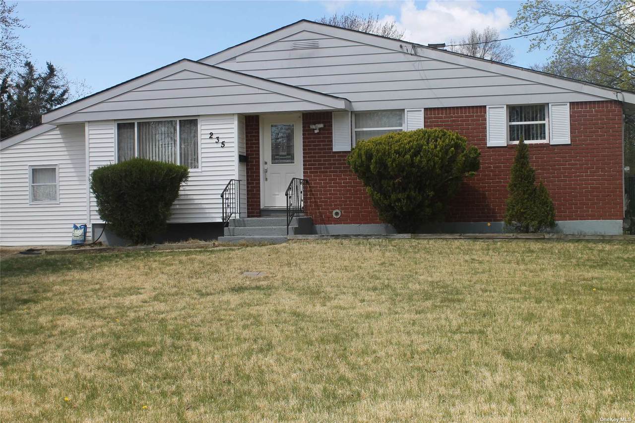 235 New Jersey Avenue - Photo 1