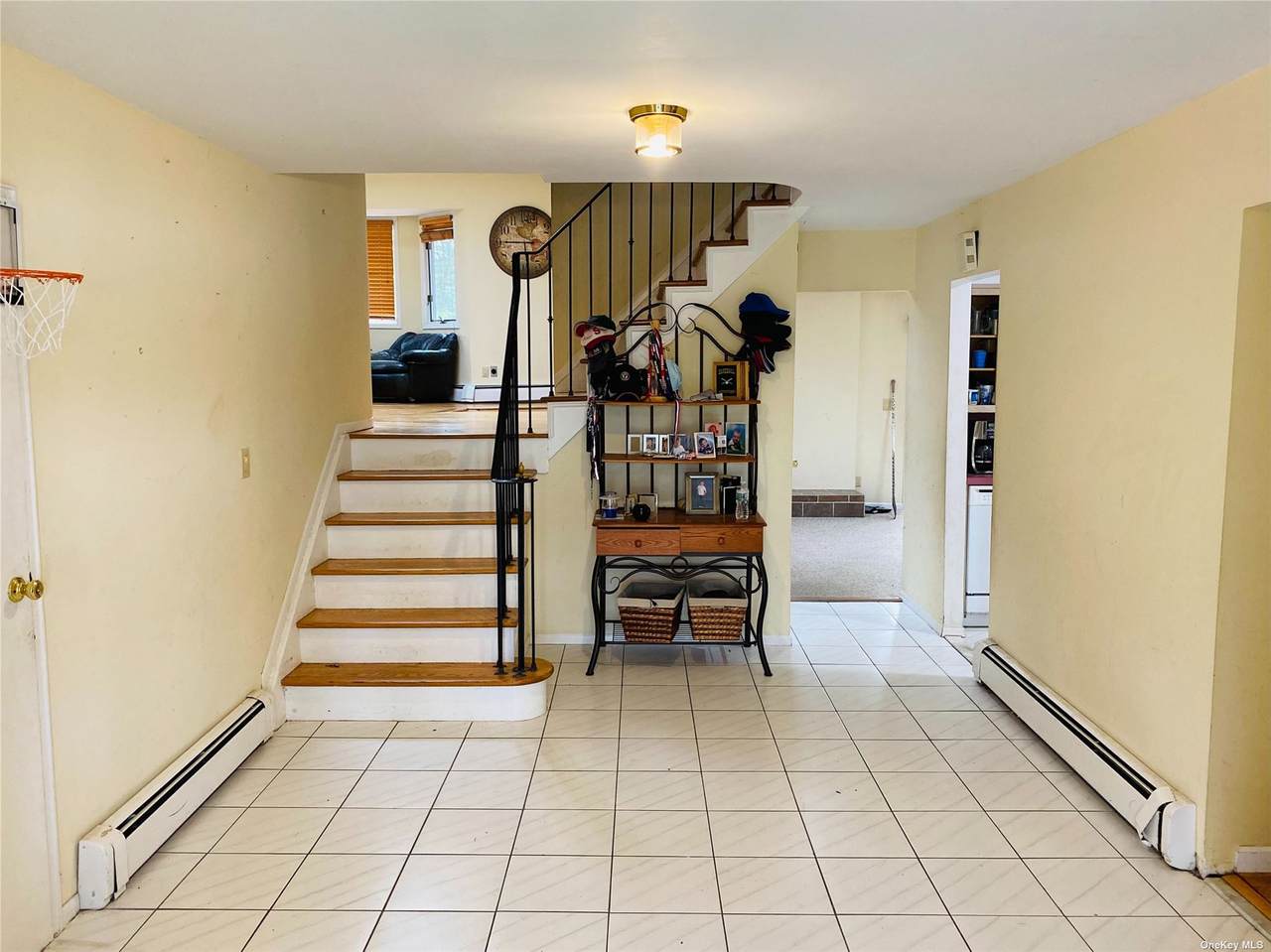 244 Alexander Avenue - Photo 1