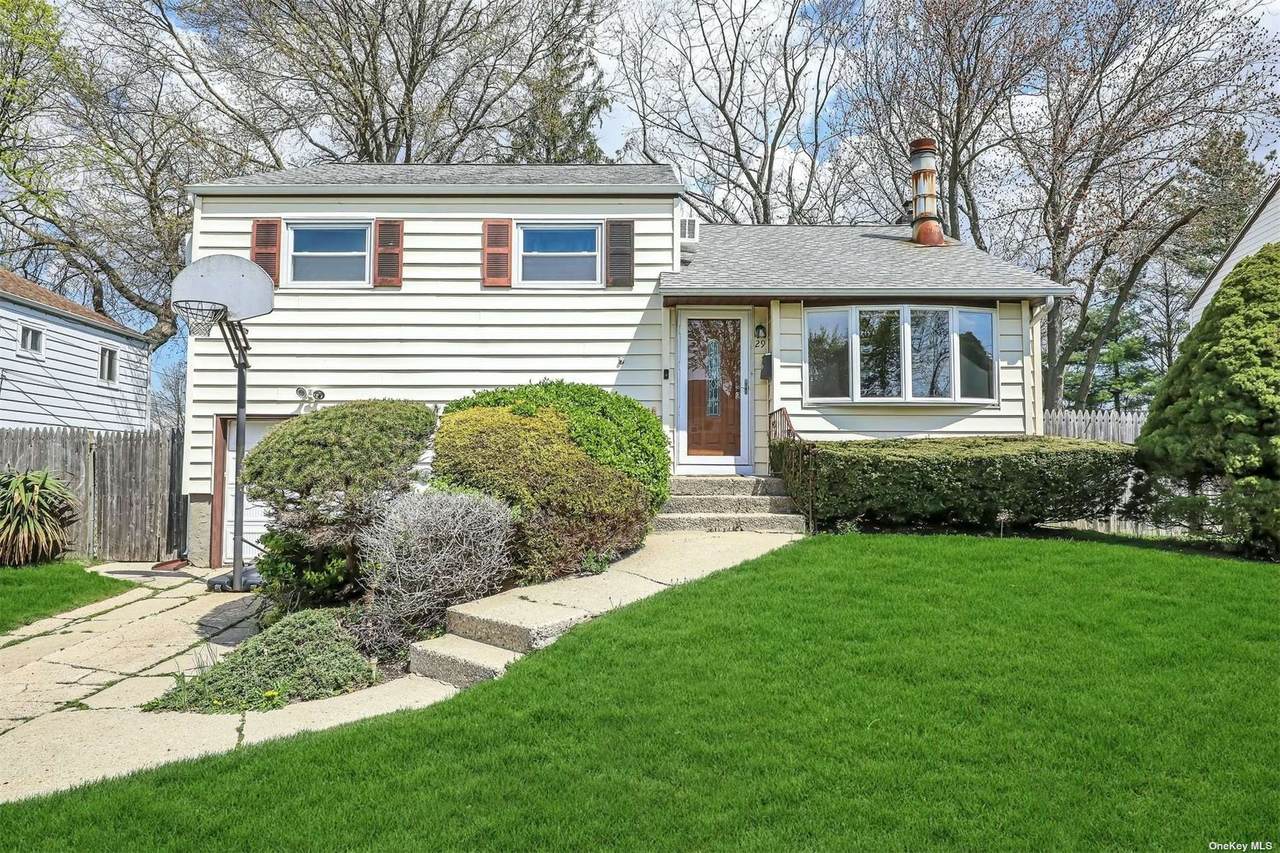29 Briarwood Lane - Photo 1