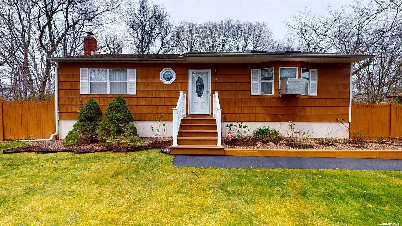 51 Palmetto Drive - Photo 1