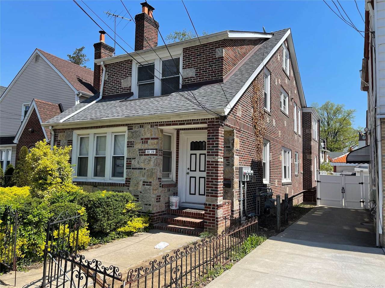33-23 147 Place - Photo 1