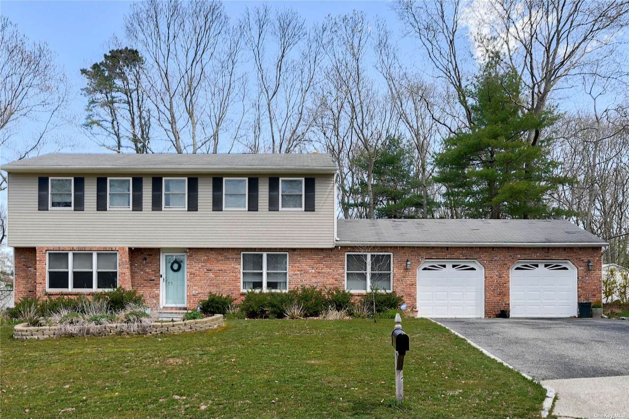 15 Ashford Drive - Photo 1