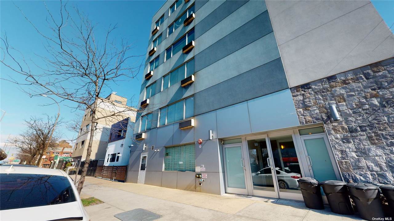 518 Meeker Avenue - Photo 1