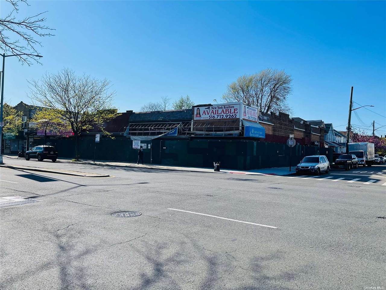 213-11 Jamaica Avenue - Photo 1