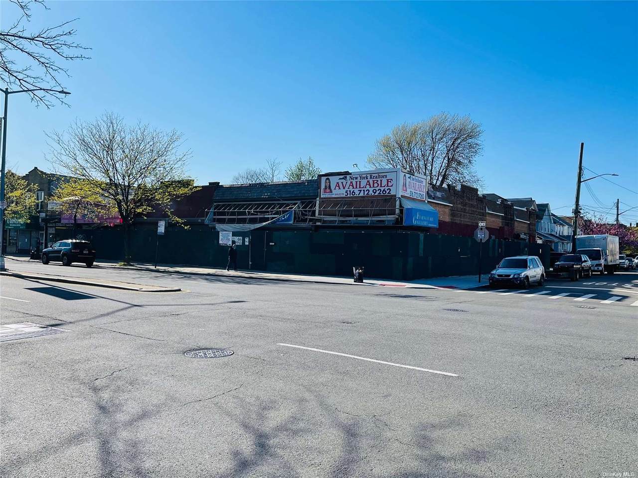 213-11 Jamaica Avenue - Photo 1