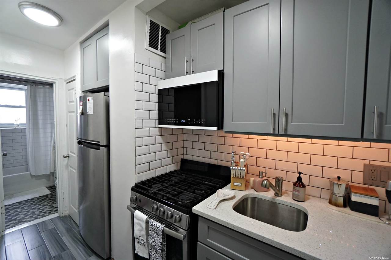 66-92 Selfridge Street - Photo 1
