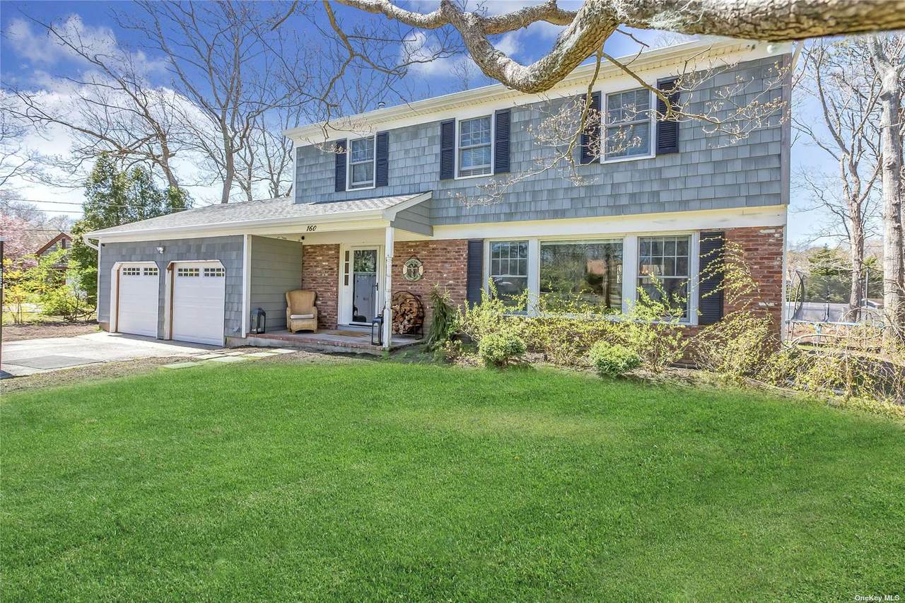 160 Lynn Avenue - Photo 1