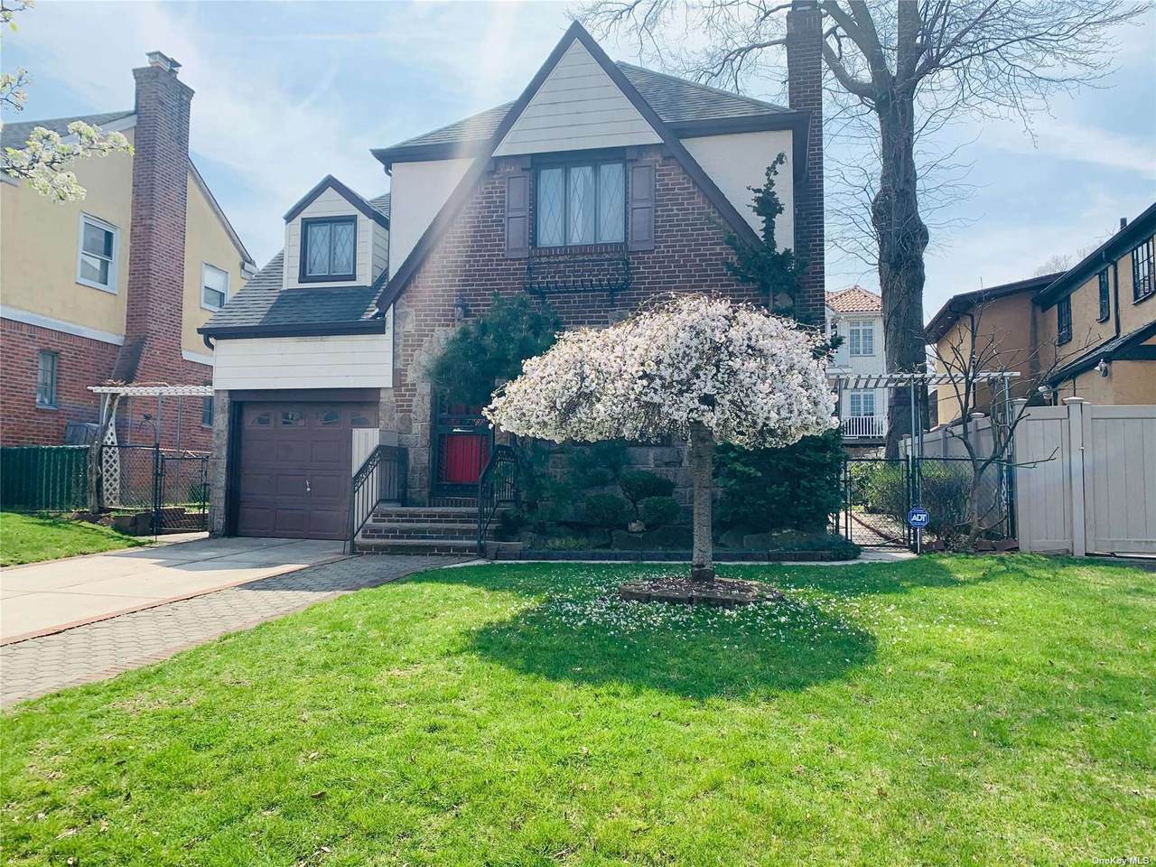 146-10 29th Avenue - Photo 1