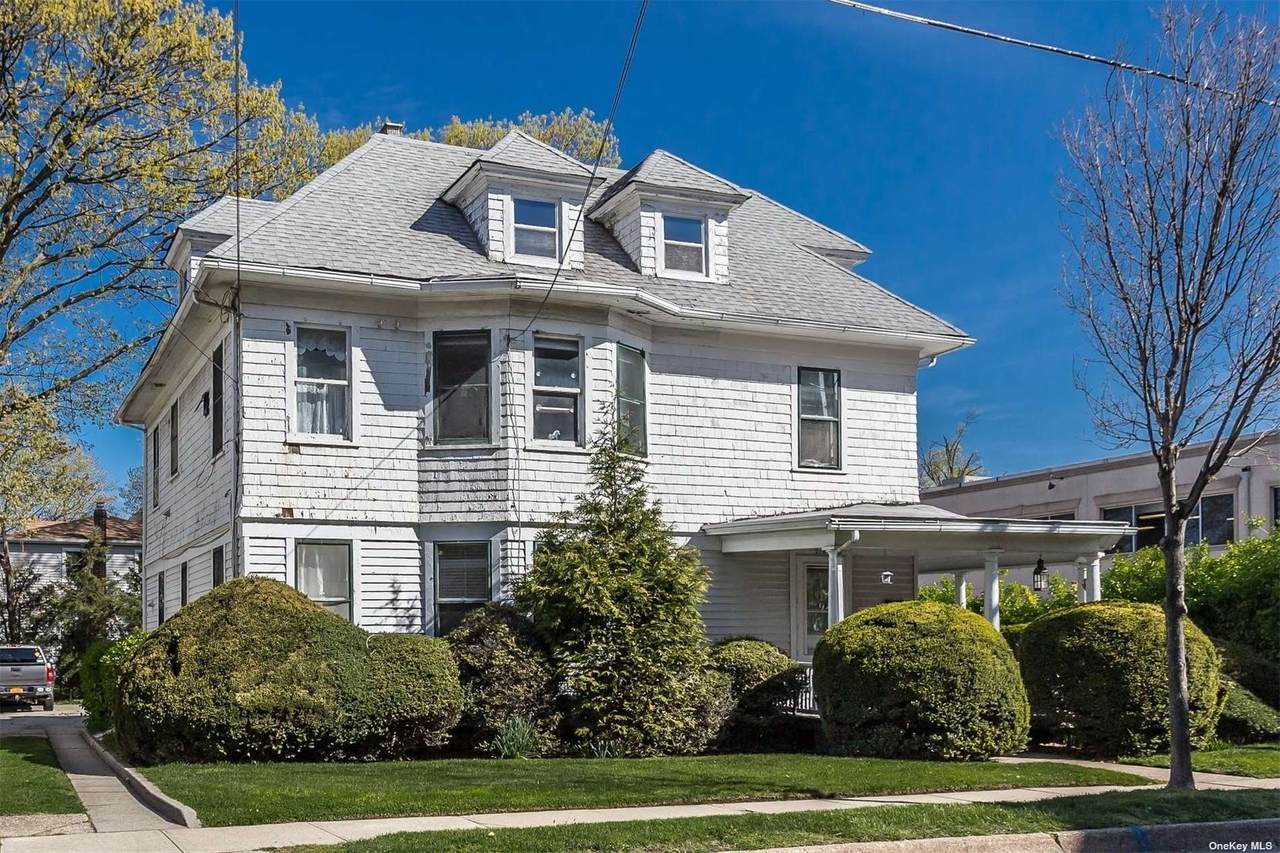 218 Harrison Avenue - Photo 1