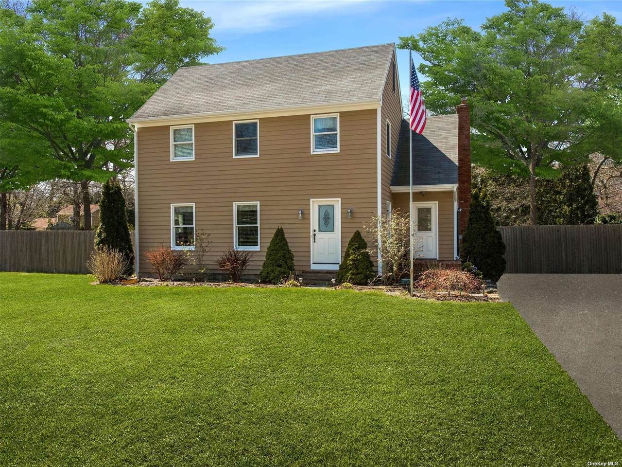 26 Longview Drive - Photo 1