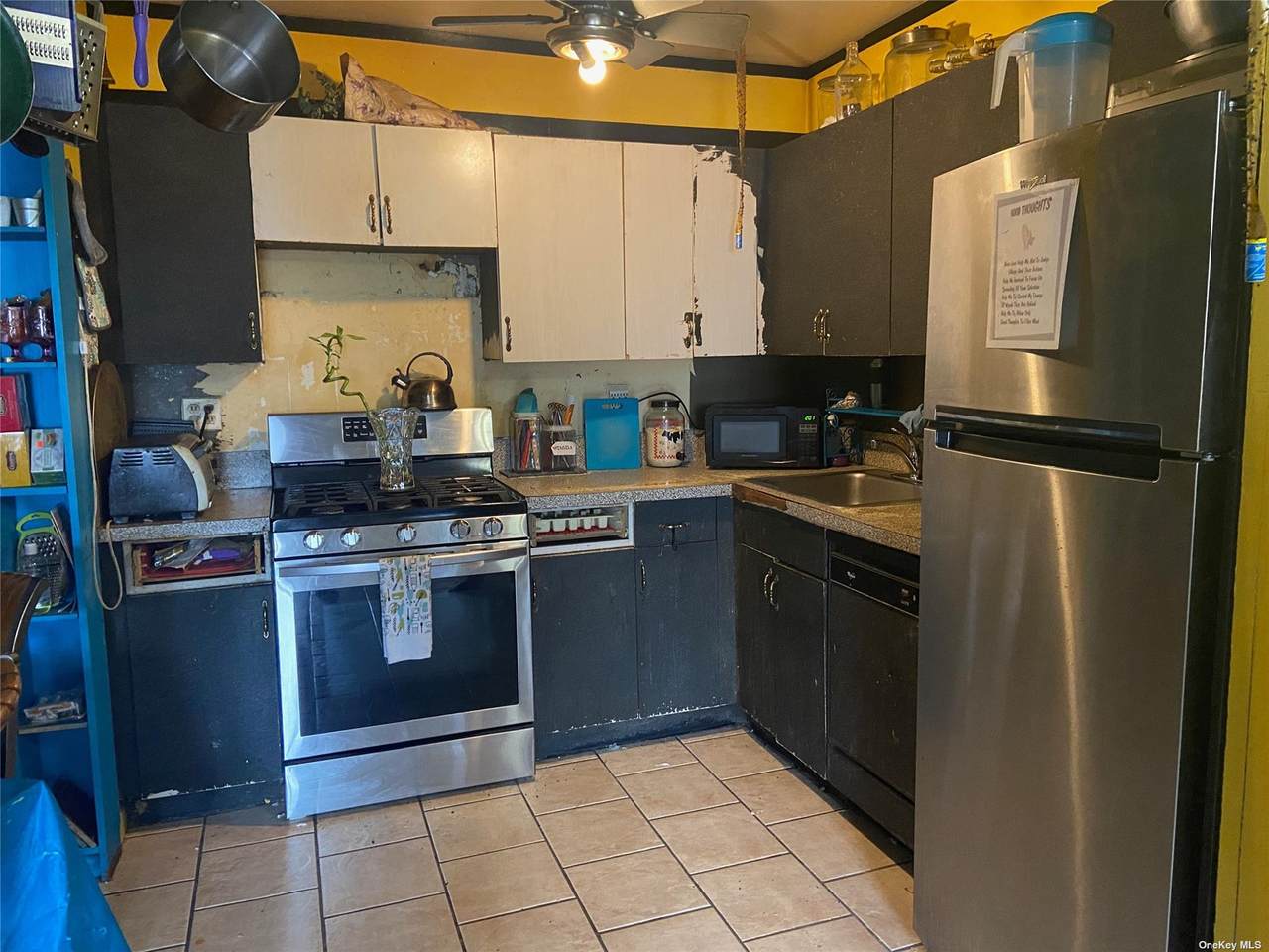 61-20 71 Avenue - Photo 1