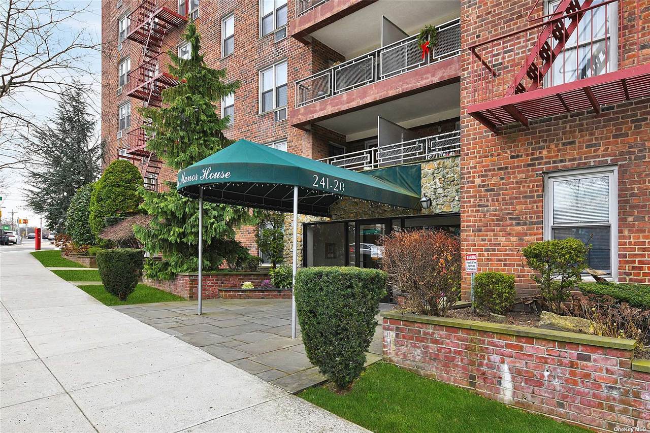 241-20 Northern Boulevard - Photo 1
