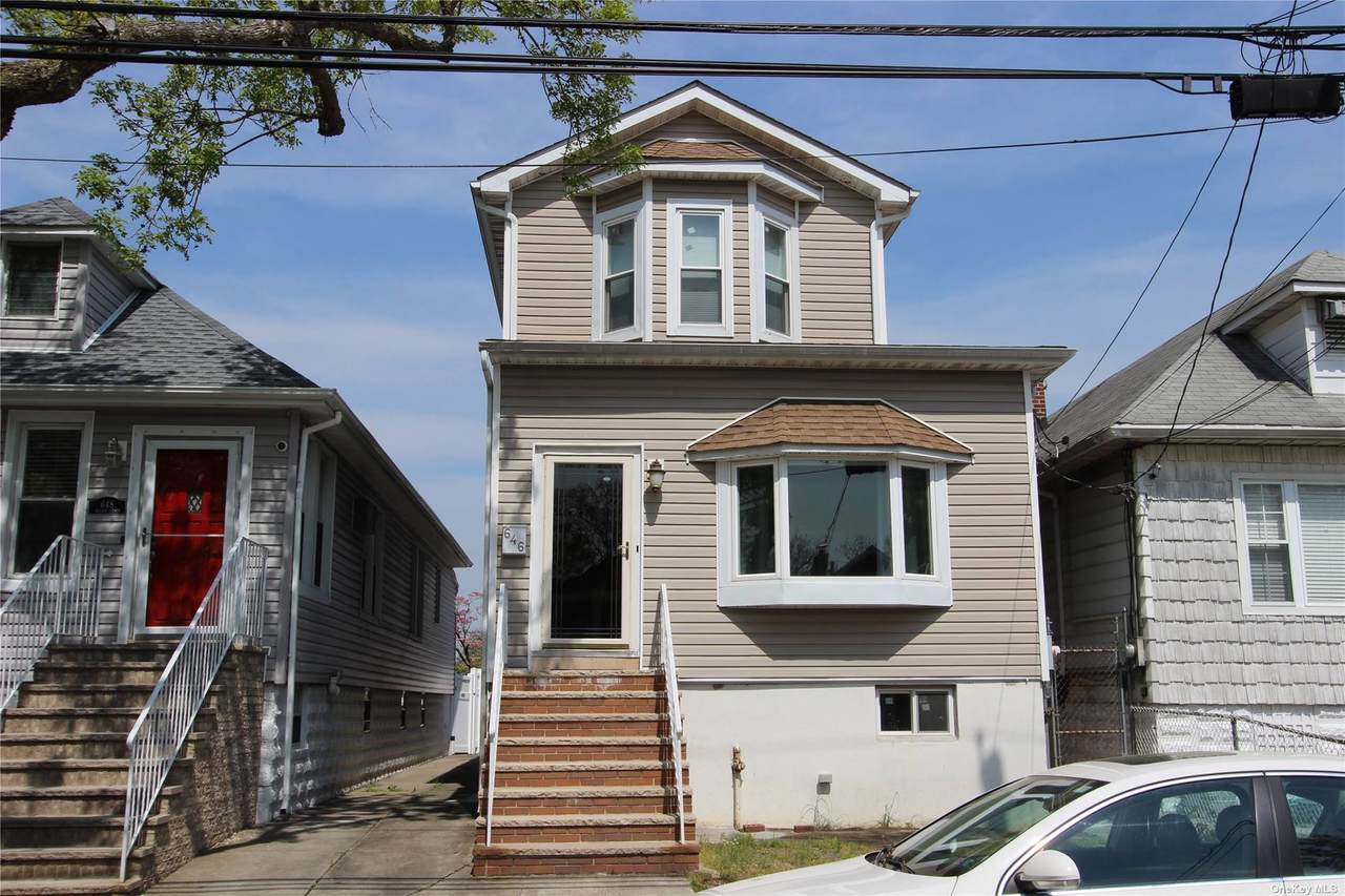646 Wilcox Avenue - Photo 1