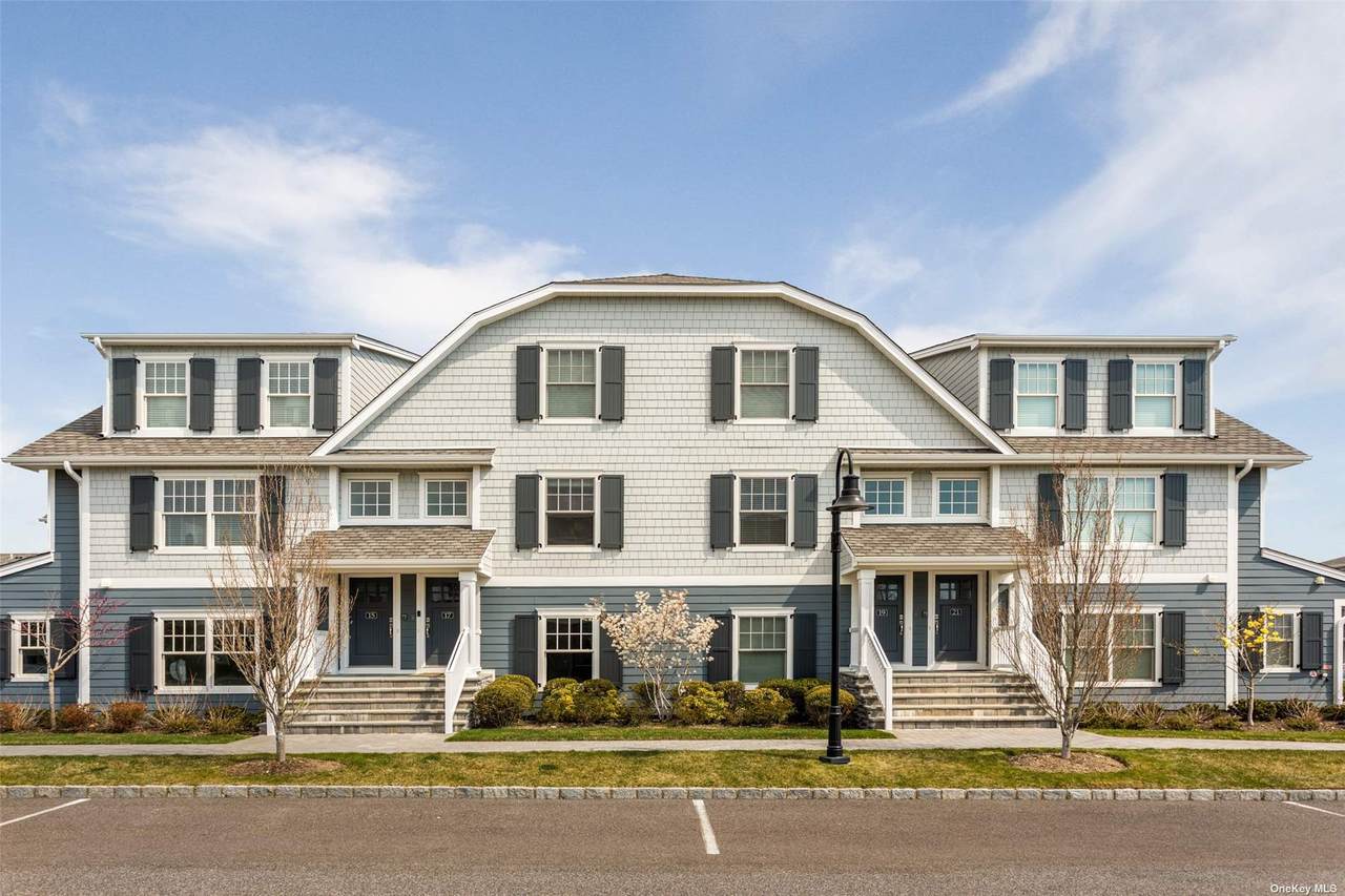 12 Village Green Drive - Photo 1