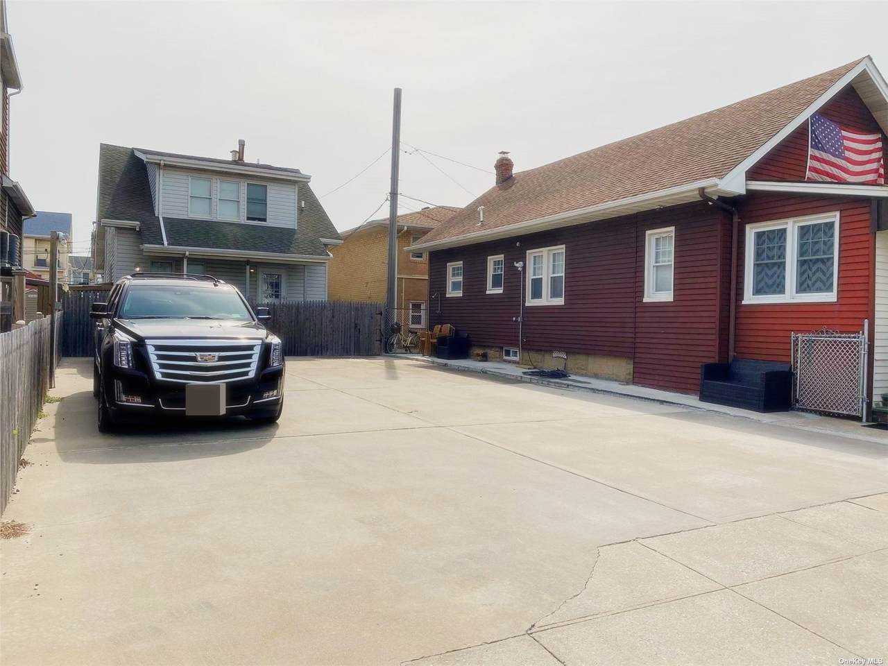 18 Minnesota Avenue - Photo 1