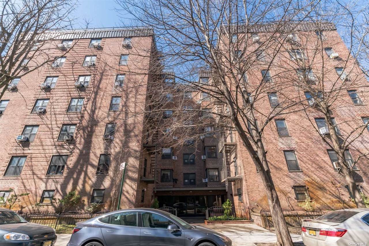 3240 91st - Photo 1