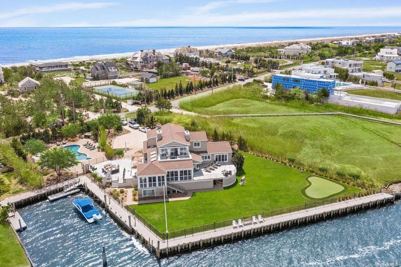 25 Dune Road - Photo 1