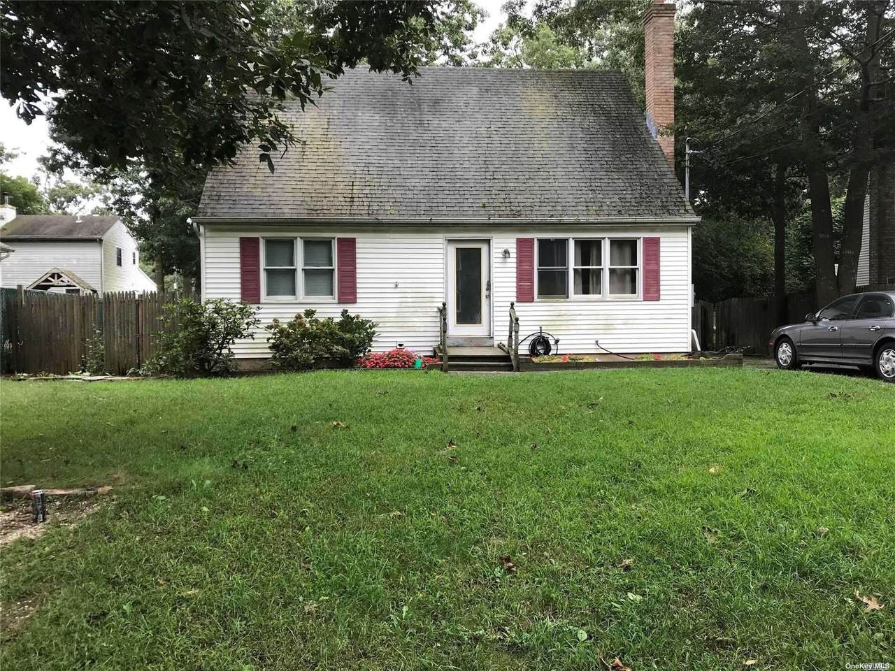 106 Bedford Avenue - Photo 1