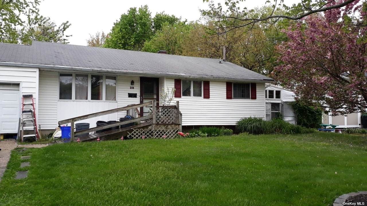 28 Winston Drive - Photo 1