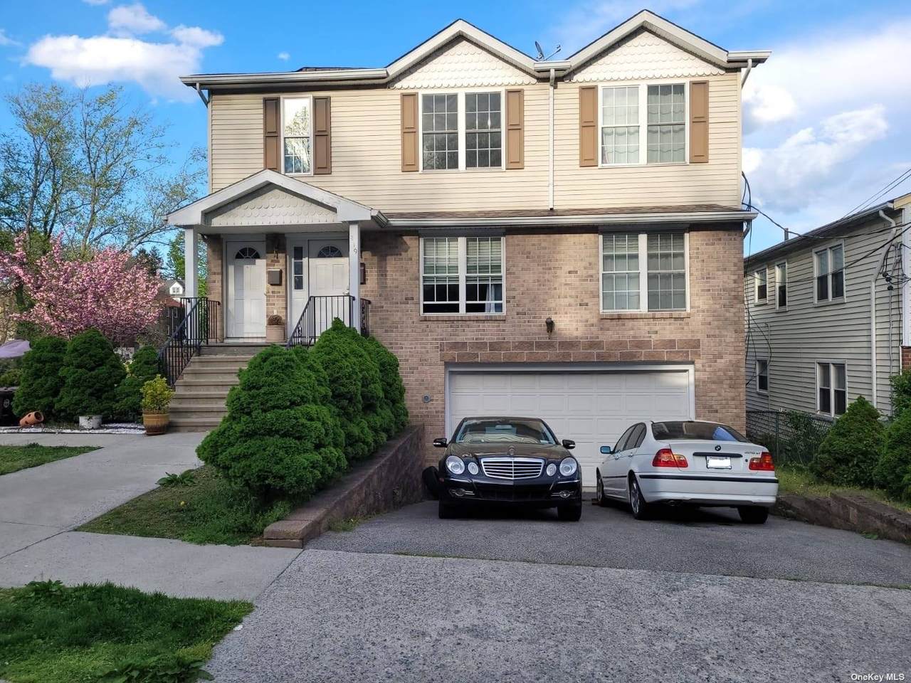 419 Garden Avenue - Photo 1