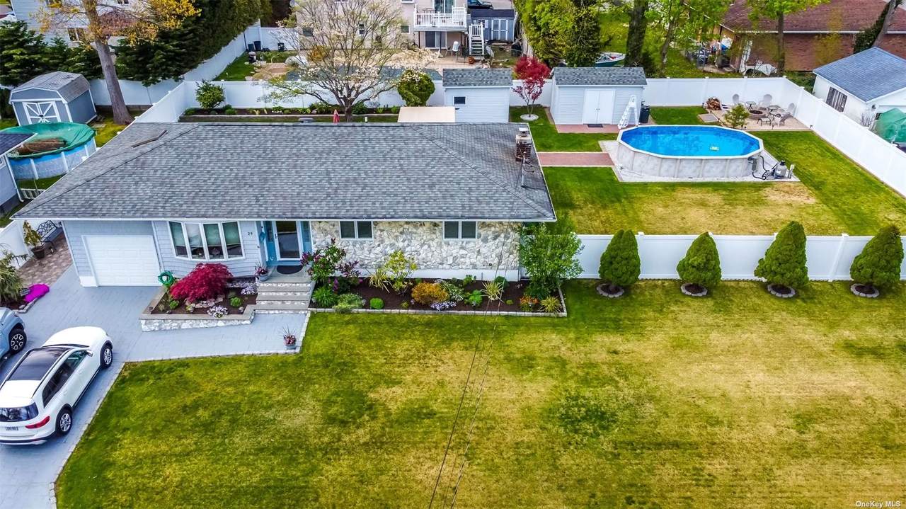 29 California Avenue - Photo 1
