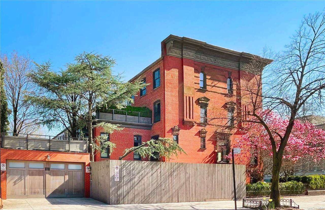 345 Park Place - Photo 1