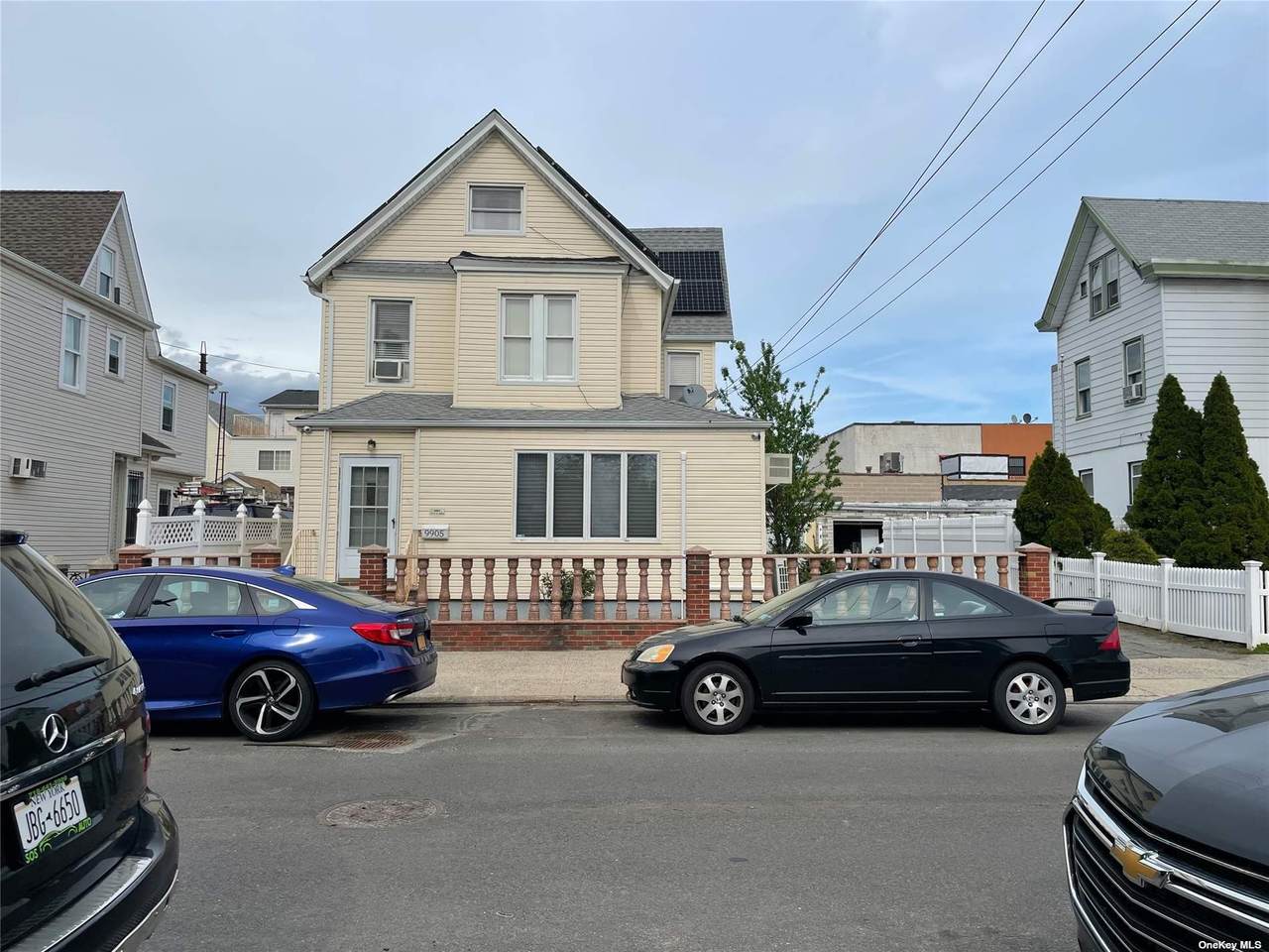 99-05 98th Street - Photo 1