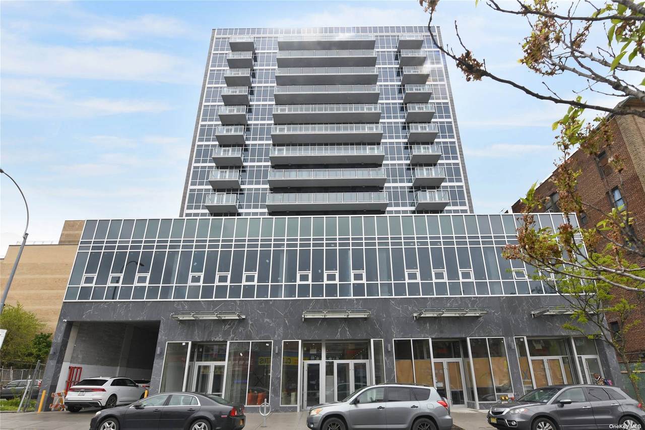 41-62 Bowne Street - Photo 1