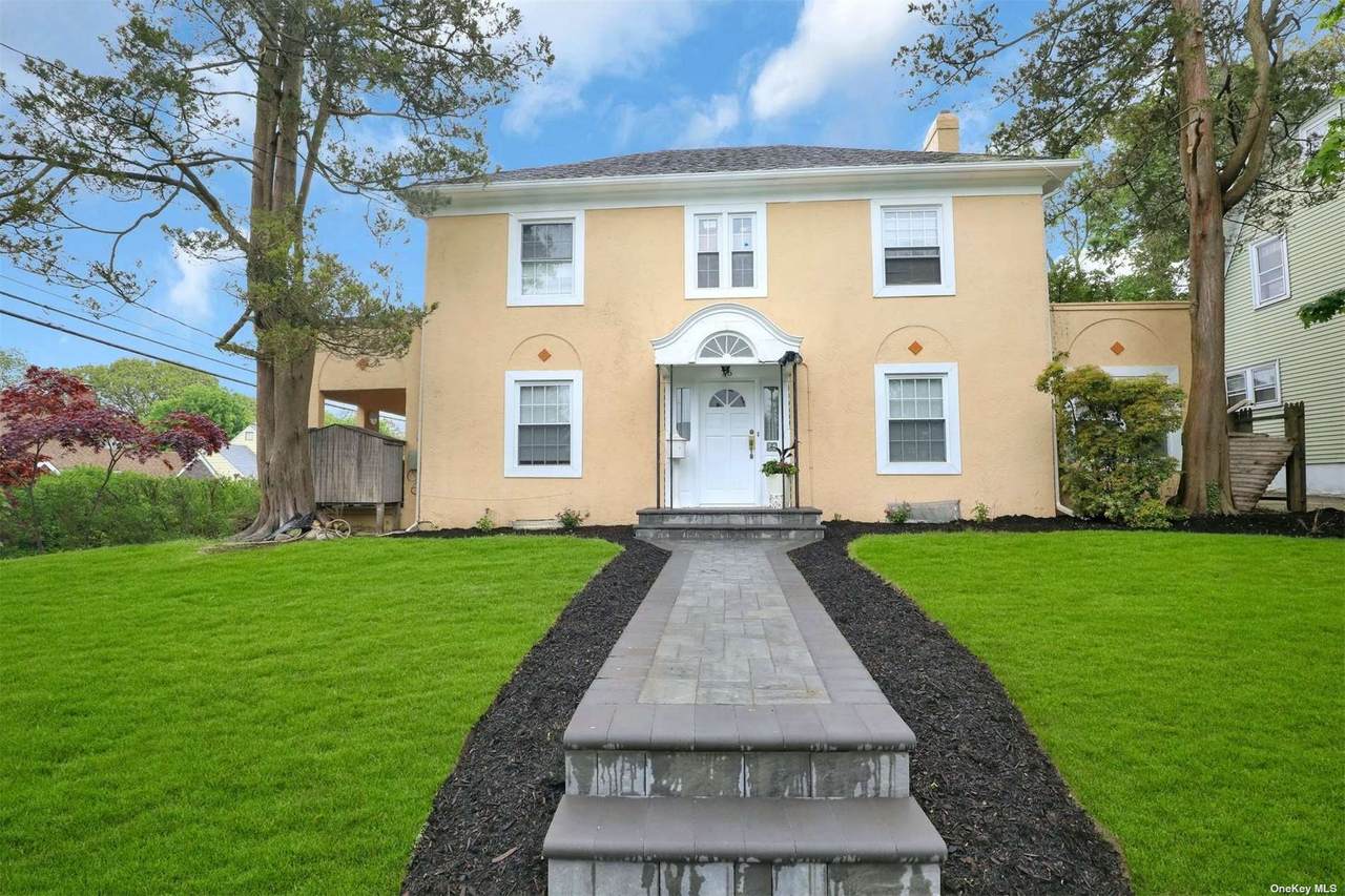 76 Wyman Avenue - Photo 1