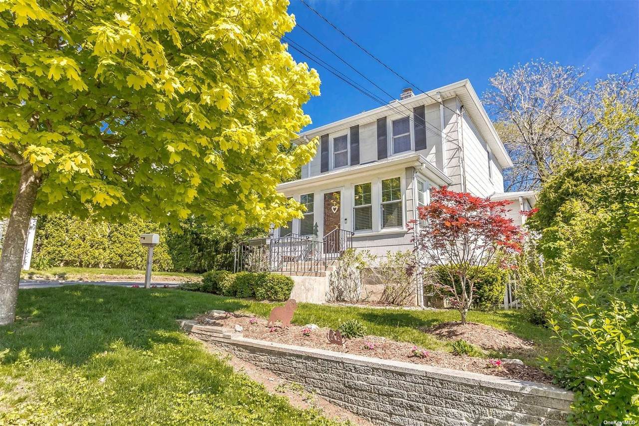 22 Katherine Street - Photo 1