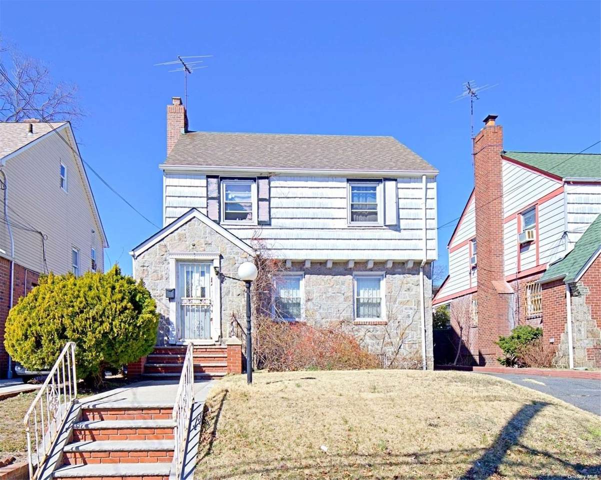 139-30 227th Street - Photo 1