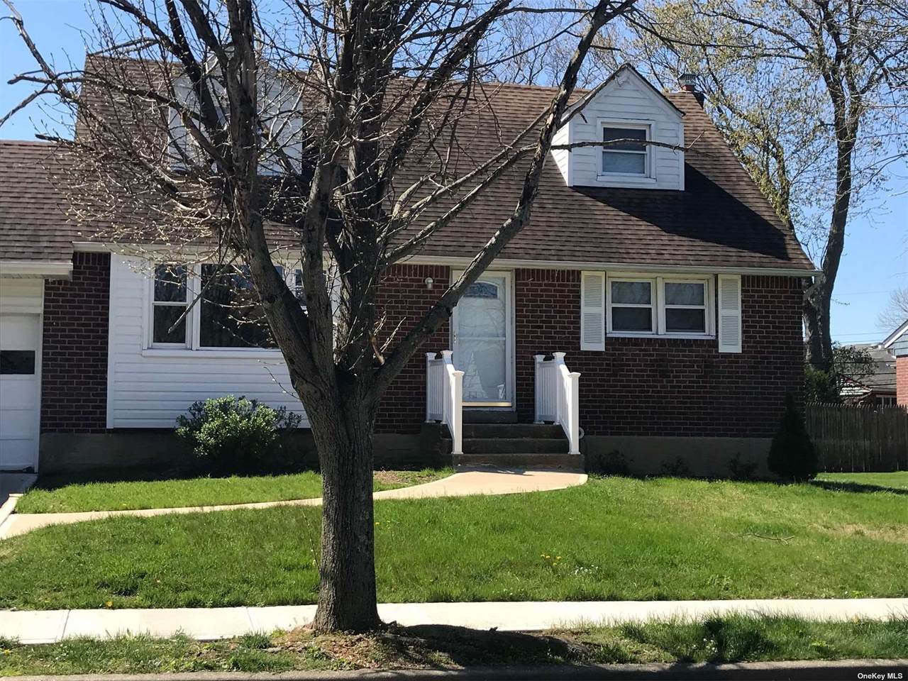 22 Sylvia Road - Photo 1