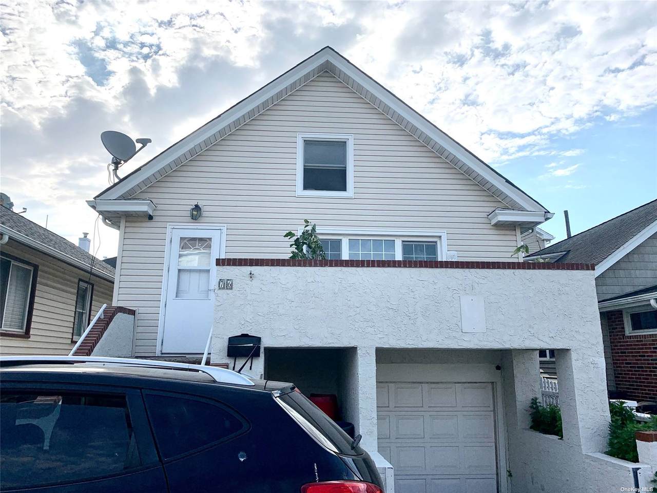 76 Minnesota Avenue - Photo 1