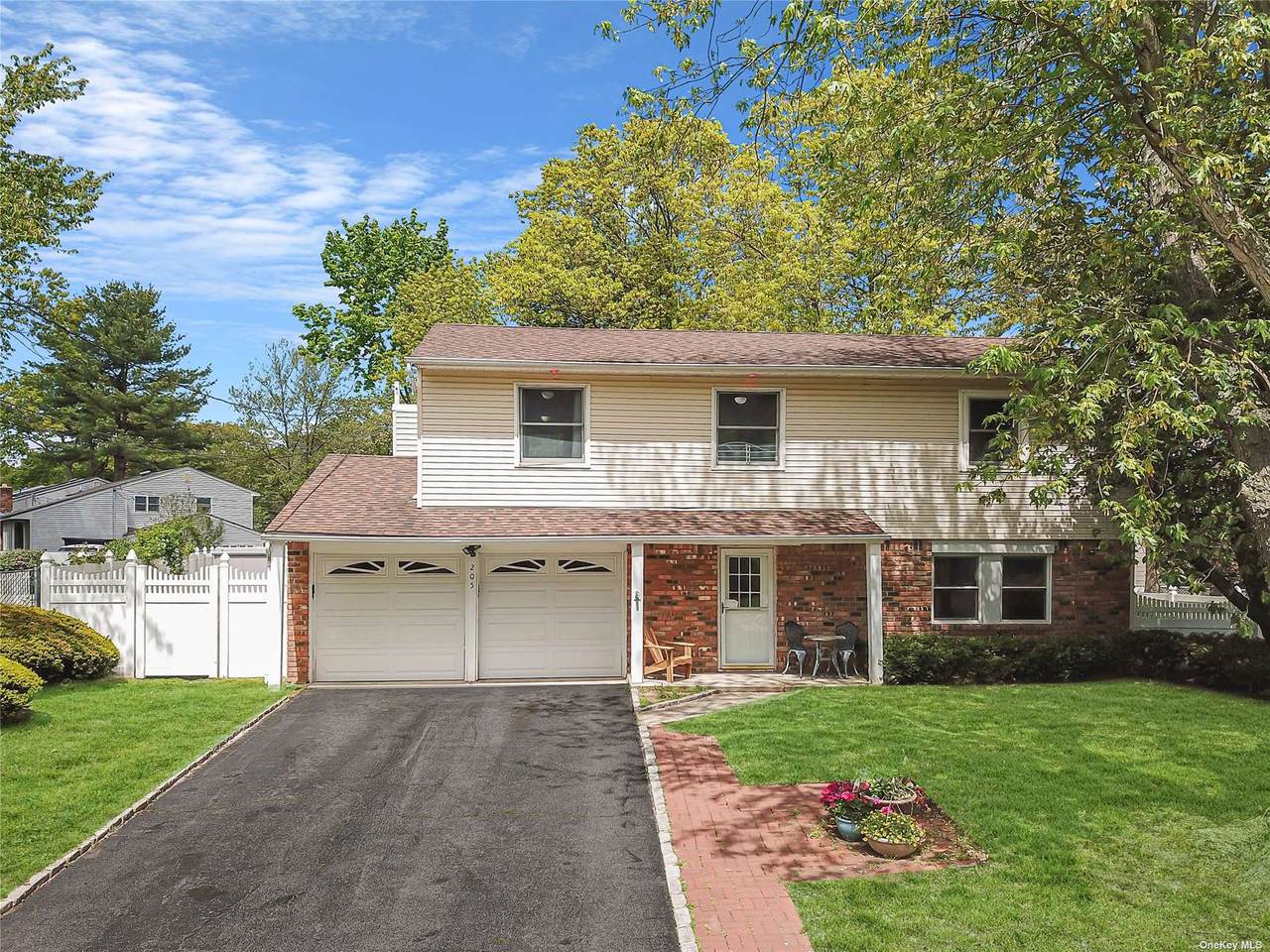 205 Browns Road - Photo 1