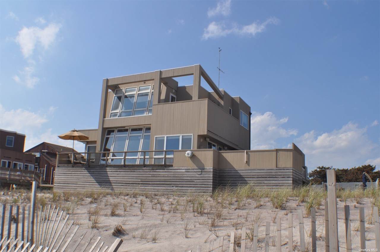 240 Wilmot Road - Photo 1